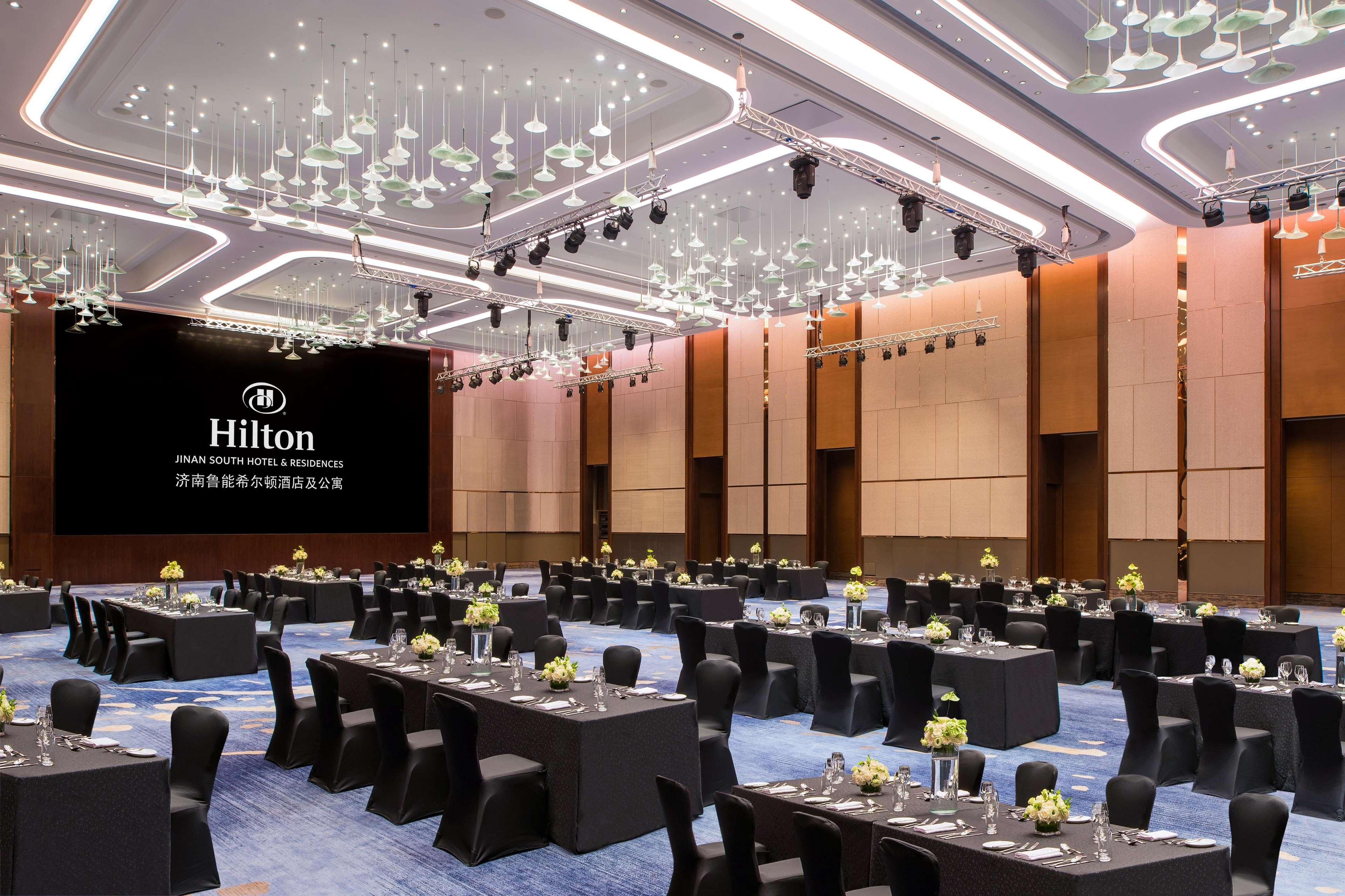 Hilton Jinan South Hotel & Residences Exterior foto
