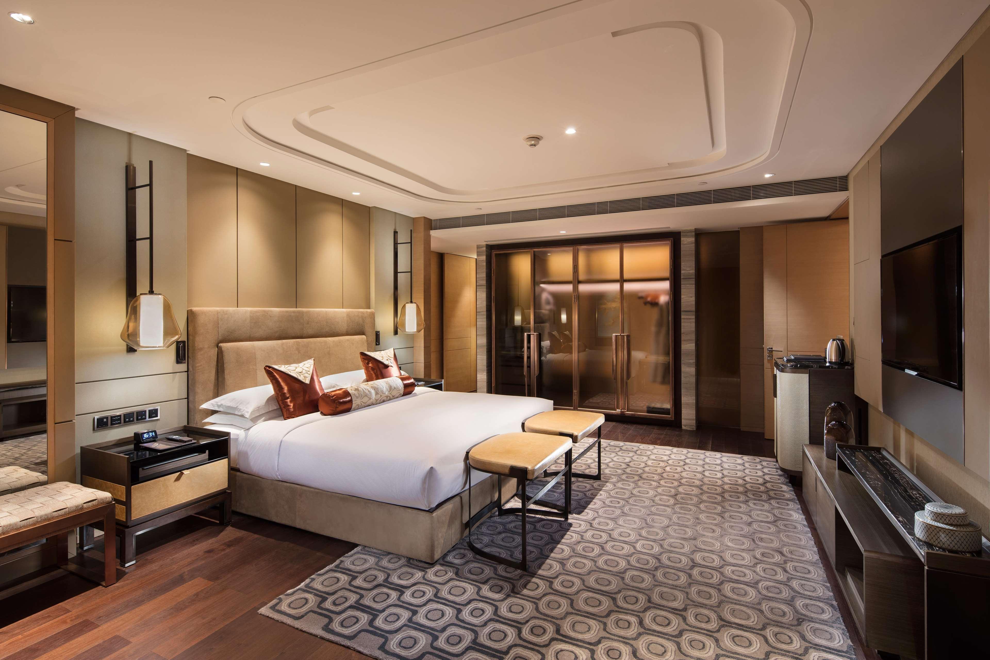 Hilton Jinan South Hotel & Residences Exterior foto