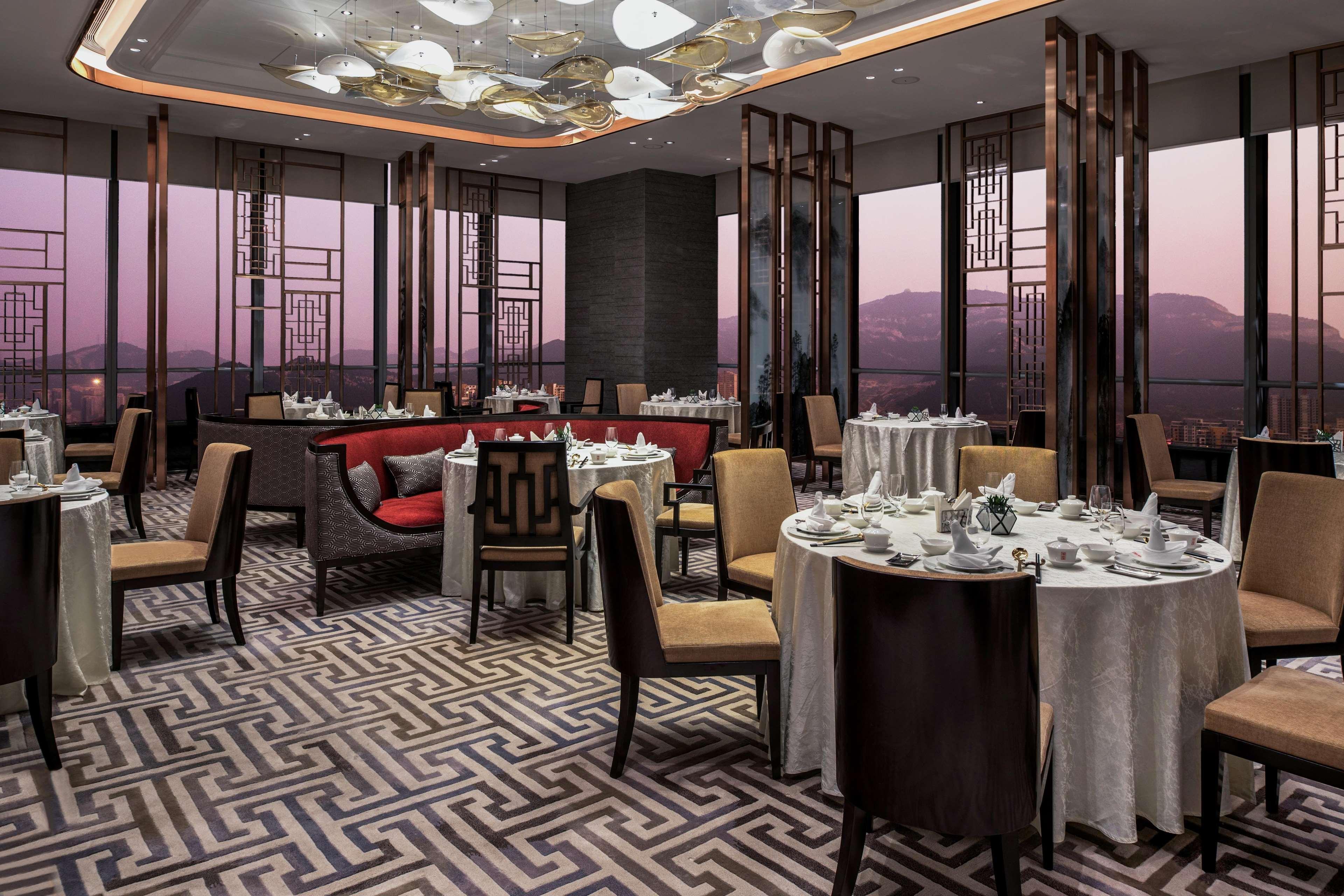 Hilton Jinan South Hotel & Residences Exterior foto