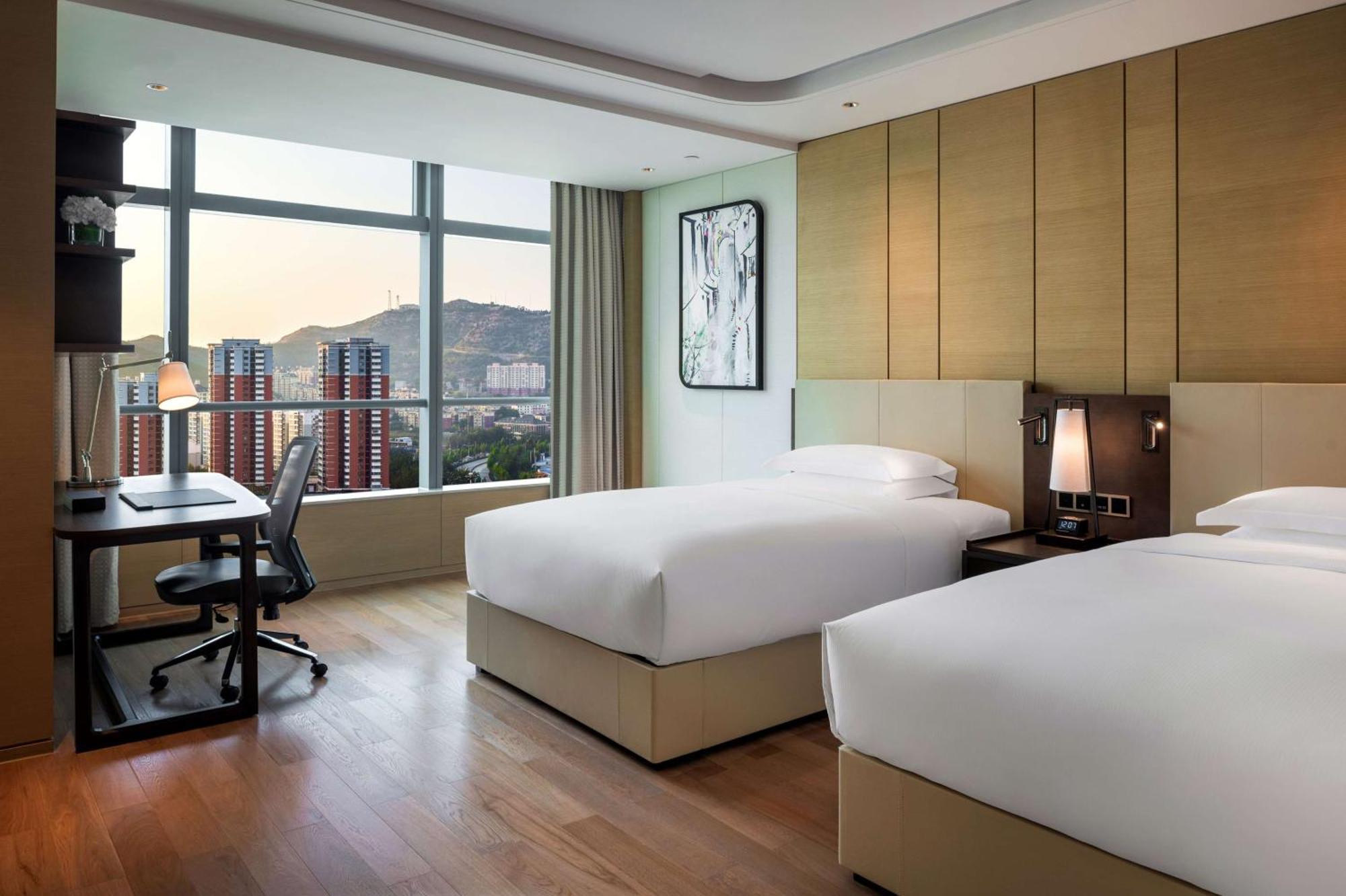 Hilton Jinan South Hotel & Residences Exterior foto